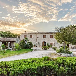Es Rafal, Alloggio per agriturismo